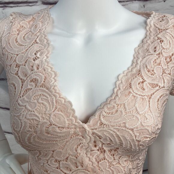 B. Darlin Formal Dress Size 3/4 Lace Overlay Peach Nude V Neck Faux Wrap Zip Tie - Picture 3 of 12